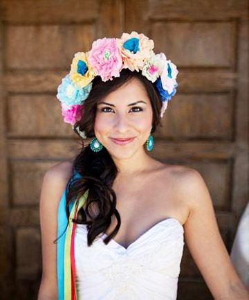 https://s-media-cache-ak0.pinimg.com/736x/76/5d/da/765ddad21fa89e81374958c9f26dfe97--mexican-weddings-southern-weddings.jpg