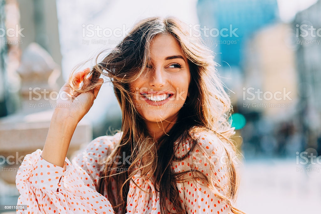 https://media.istockphoto.com/photos/happy-woman-picture-id636115754