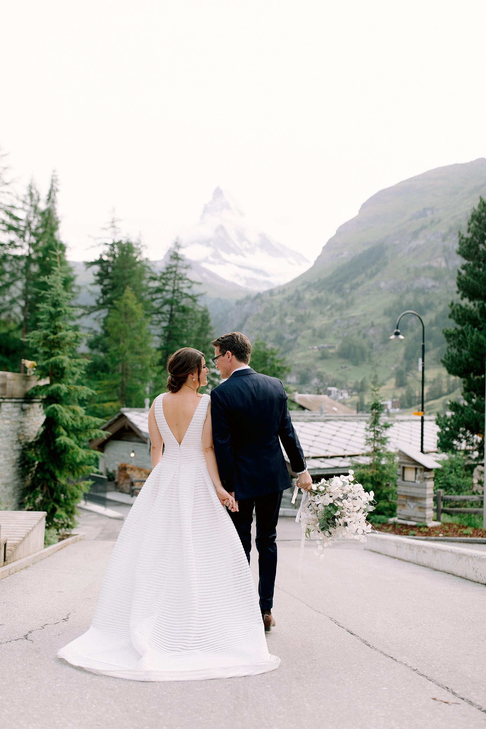 https://www.helvetiaweddings.com/wp-content/uploads/2020/06/Zermatt-Mountain-Wedding-35-scaled.jpg