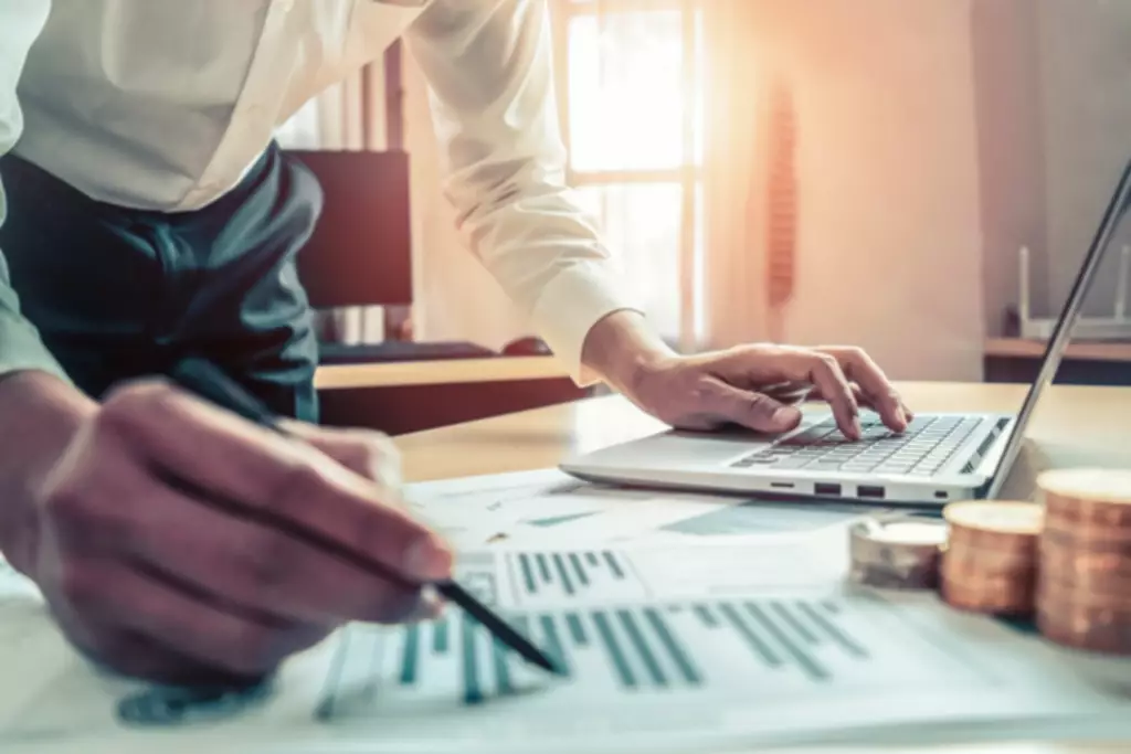 define encumbrance accounting